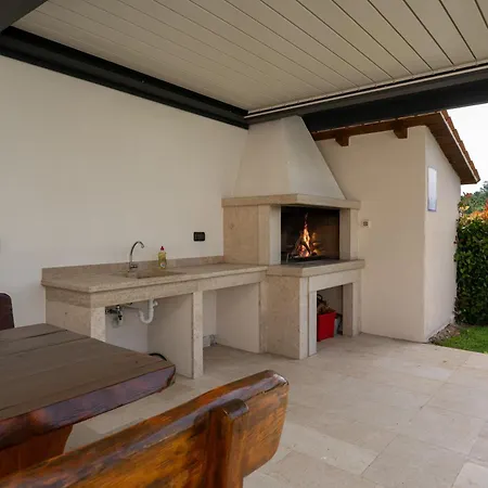 Genia I Вилла *