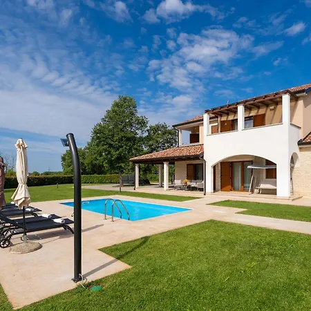 Genia I Villa Poreč